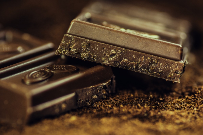 boulangerie-LES ARCS-min_chocolate_dark_coffee_confiserie_dark_chocolate_chocolatier_coffee_powder_gourmet-1015165